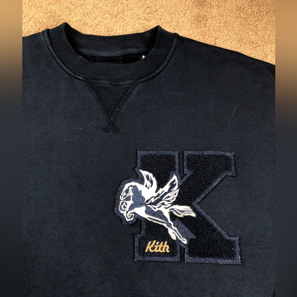 Kith Collegiate Patch Navy Blue Crewneck Sweatshirt Size XS